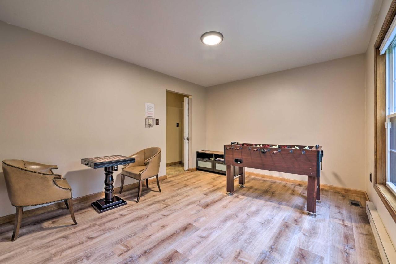 Spacious Tobyhanna Home With Lake Access And Fire Pit! Exteriör bild
